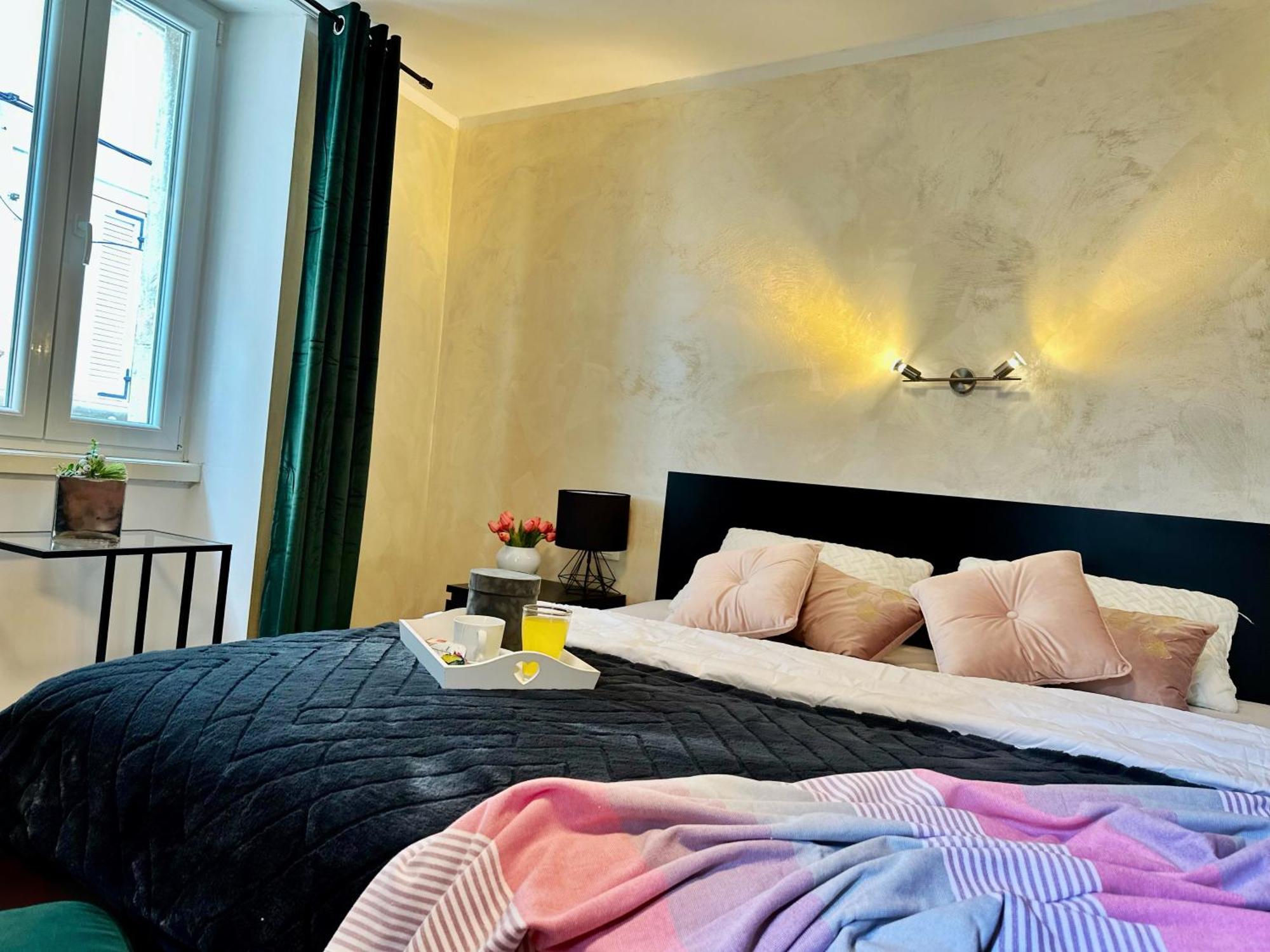 Romeo Apartments Rovigno Luaran gambar
